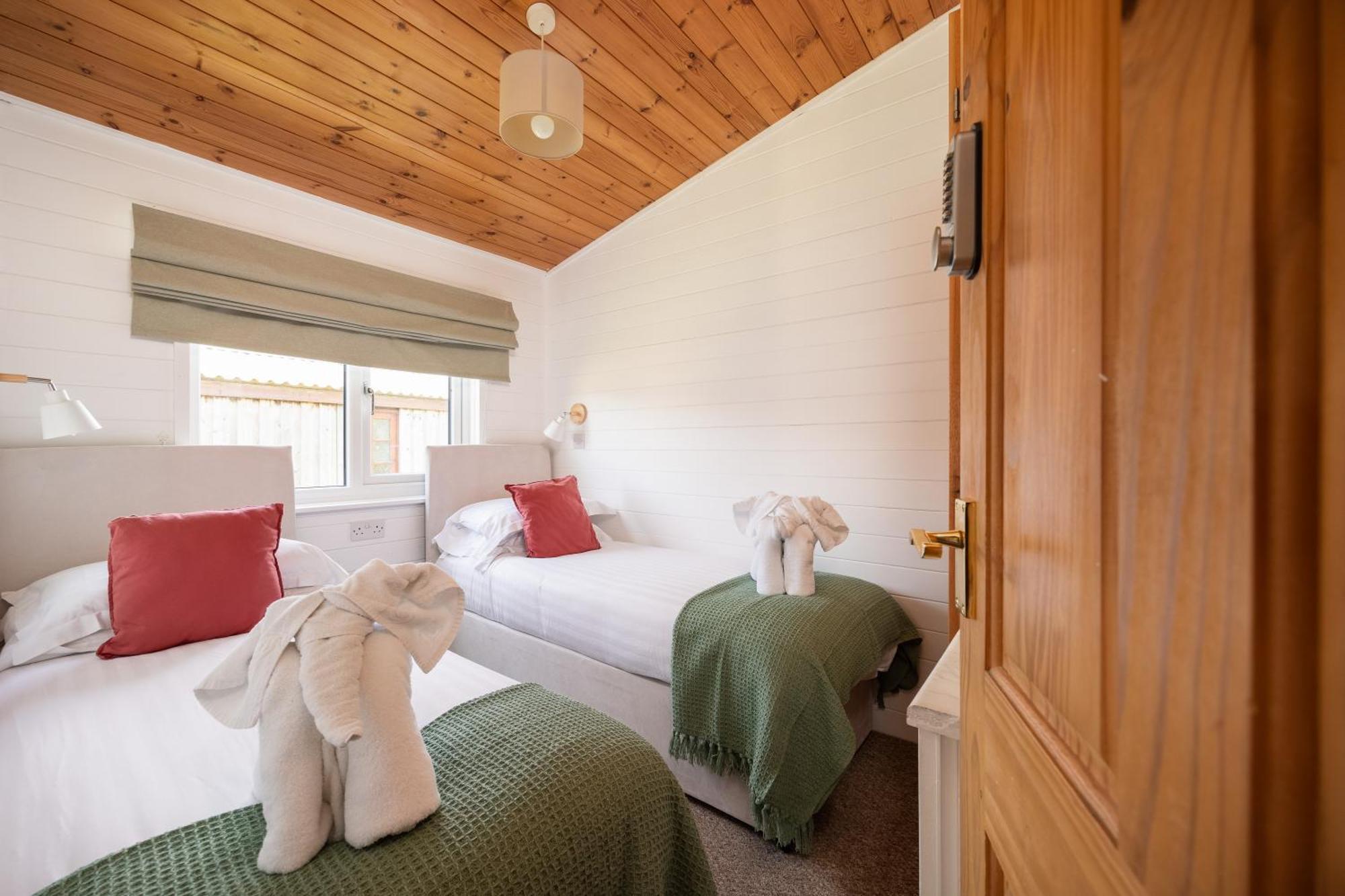 West Chalet At Tapnell Farm Yarmouth  Dış mekan fotoğraf